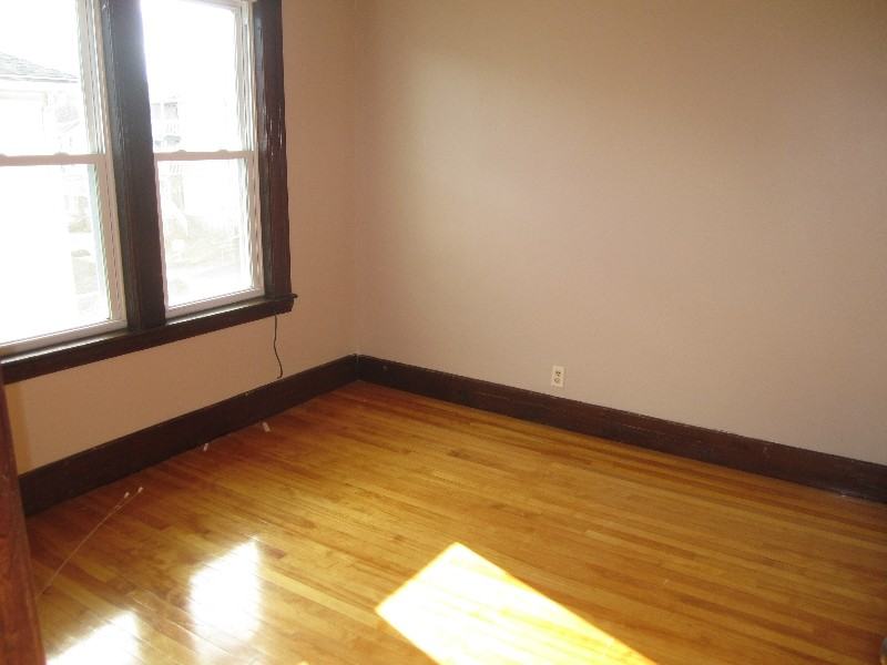 216 Ingleside Ave #3 - Photo 3 of 11