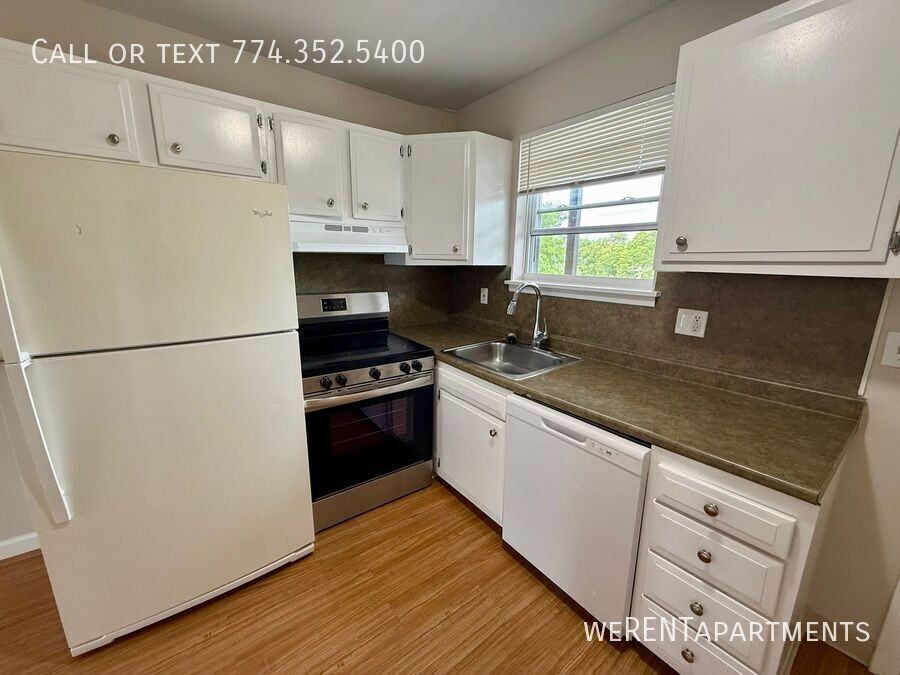 99 Cedar St #A14 - Photo 2 of 15