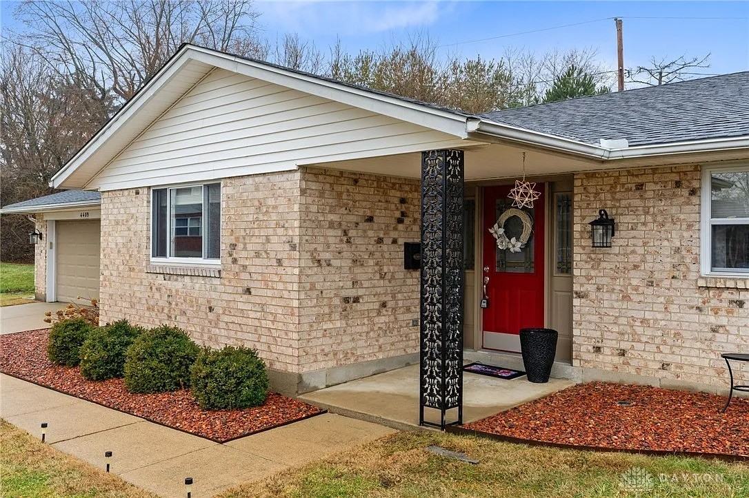 4409 Sunnydale Pl #NA - Photo 2 of 46