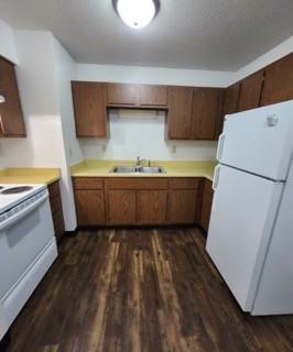 100 Van Slyck Ave #6 - Photo 7 of 15