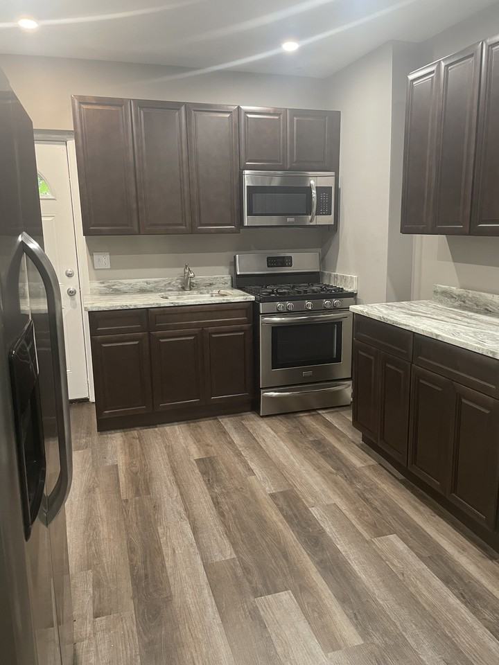 52 N 59th St #NA - Photo 3 of 8