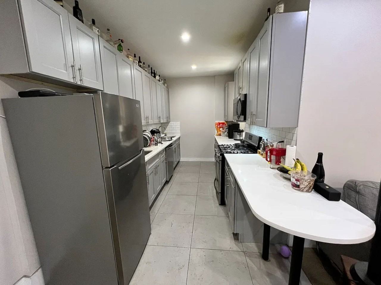 Carroll St - Photo 2 of 8