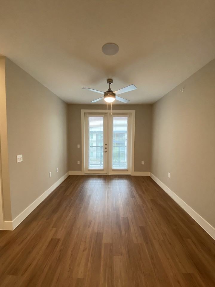 948 Narwhal Dr #6107 - Photo 4 of 8