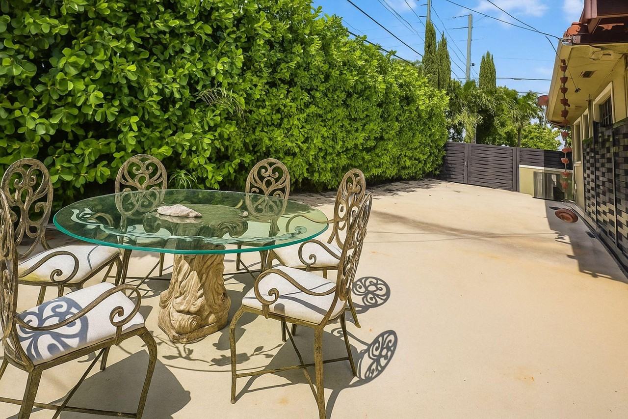 Nw 21st Ave - Photo 5 of 7