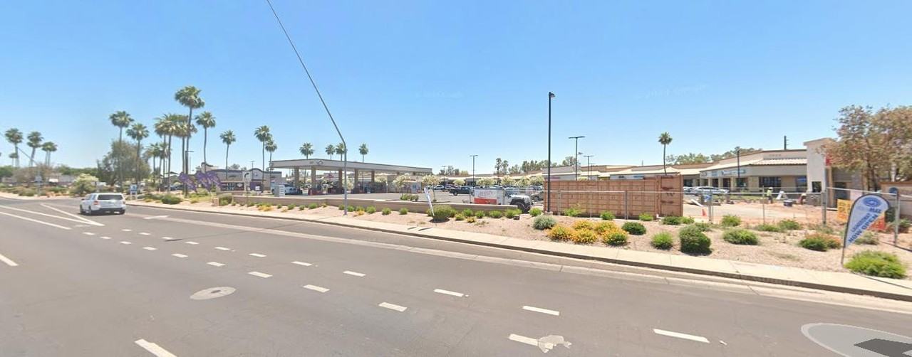 S Windsor - Photo 3 of 8