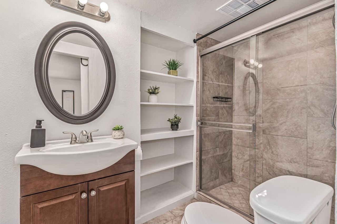 S Windsor - Photo 7 of 10