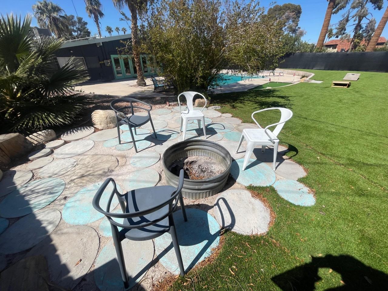 Pawnee Dr - Photo 4 of 20