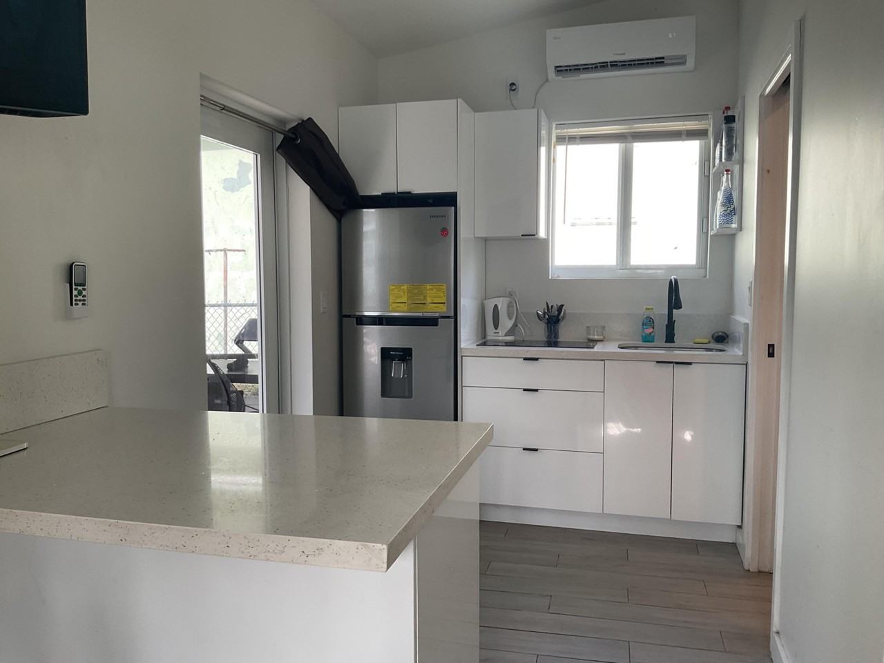 Nw 47th Ter - Photo 6 of 9