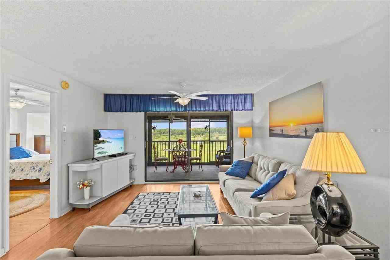 1942 Golfview Dr #1942 - Photo 2 of 45