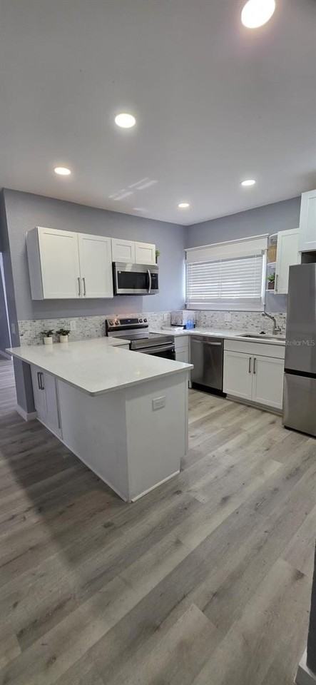 305 E Adalee St - Photo 6 of 22