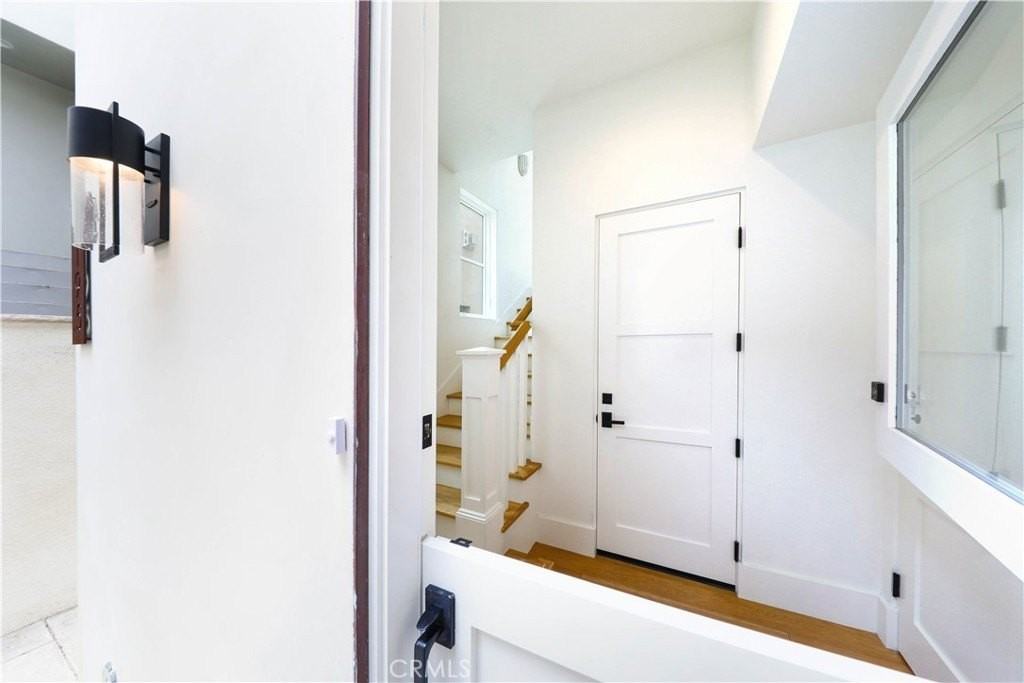 519 Larkspur Ave - Photo 3 of 22