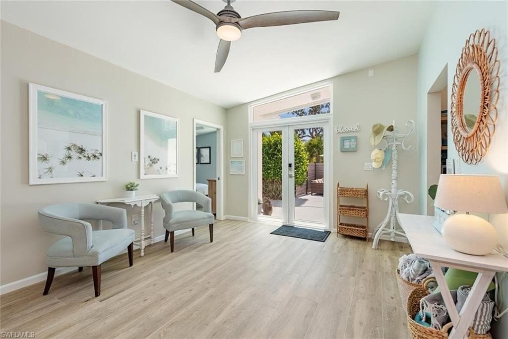 1971 Holiday Ln - Photo 3 of 26