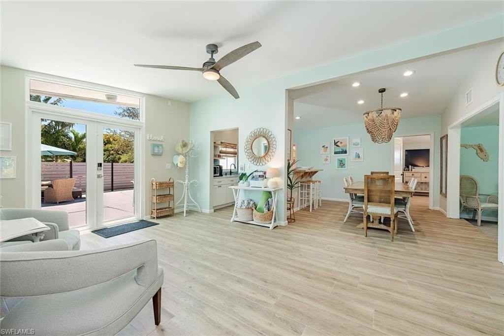 1971 Holiday Ln - Photo 4 of 26