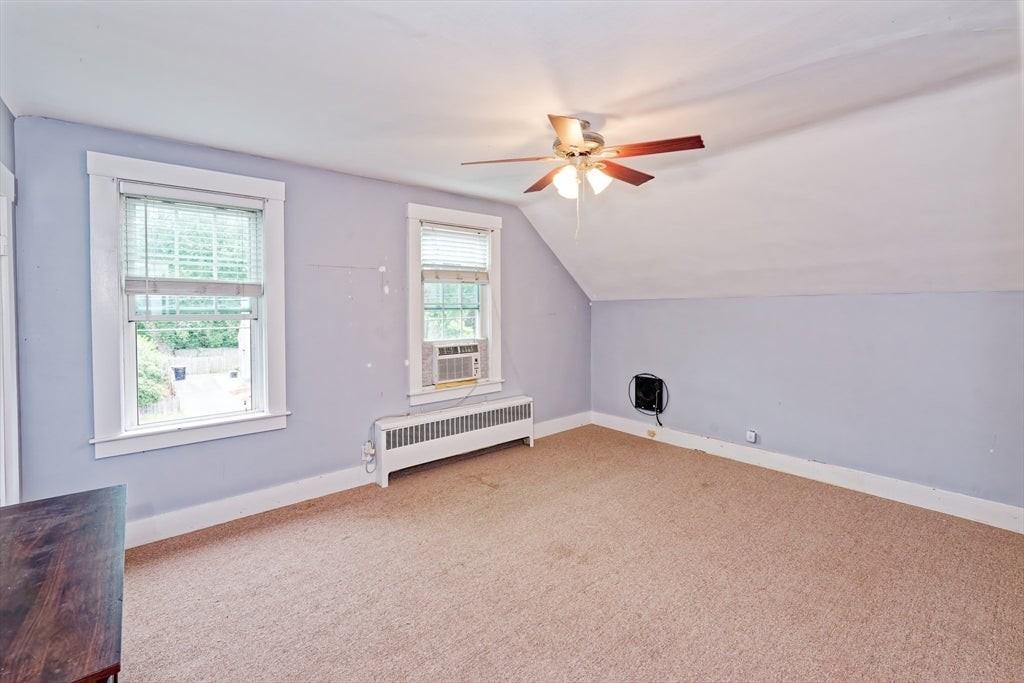 336 Bishop St - Photo 3 of 18