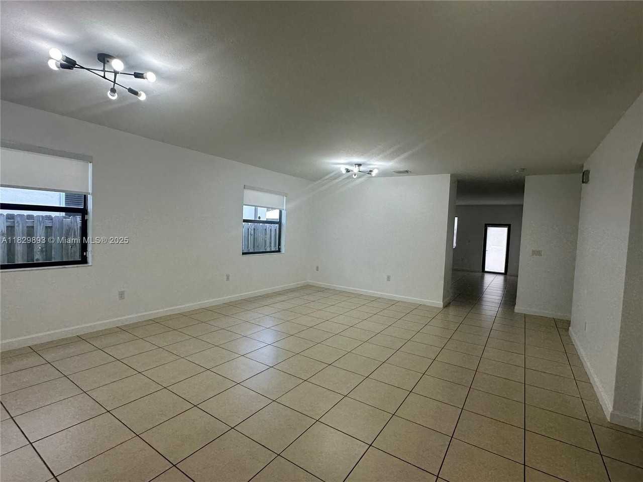 15170 Sw 119th Way - Photo 2 of 14