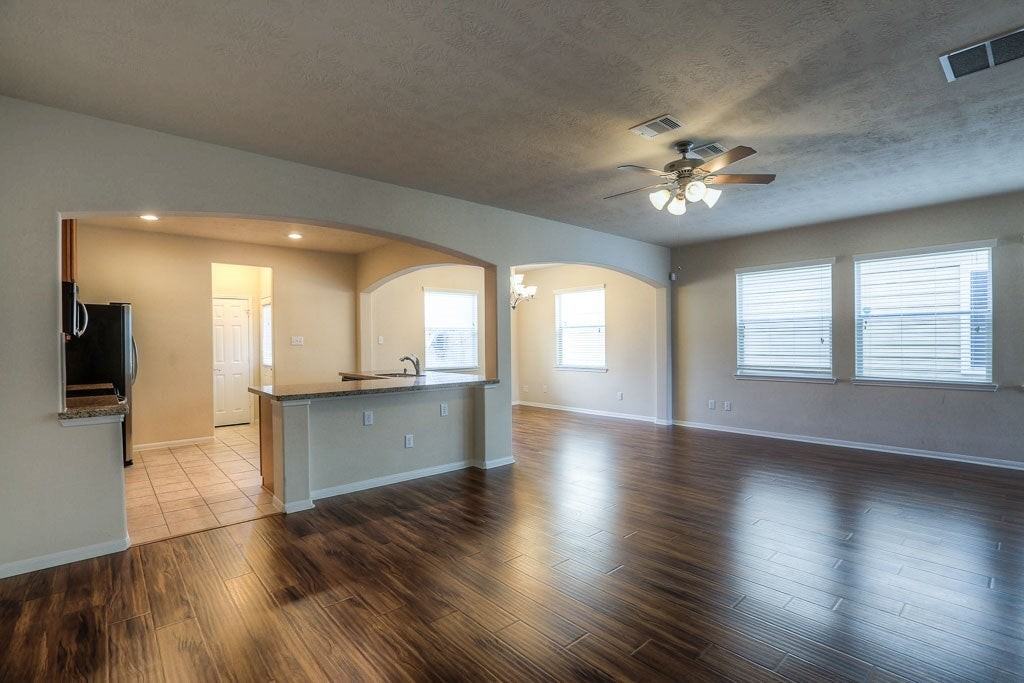 2742 Windy Thicket Ln - Photo 5 of 25