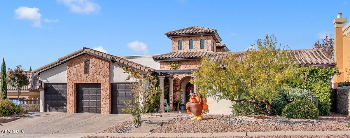 6321 Franklin Trail Dr - Photo 2 of 50