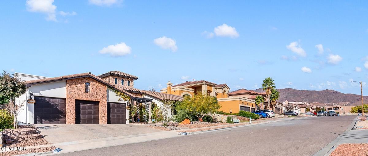 6321 Franklin Trail Dr - Photo 3 of 50