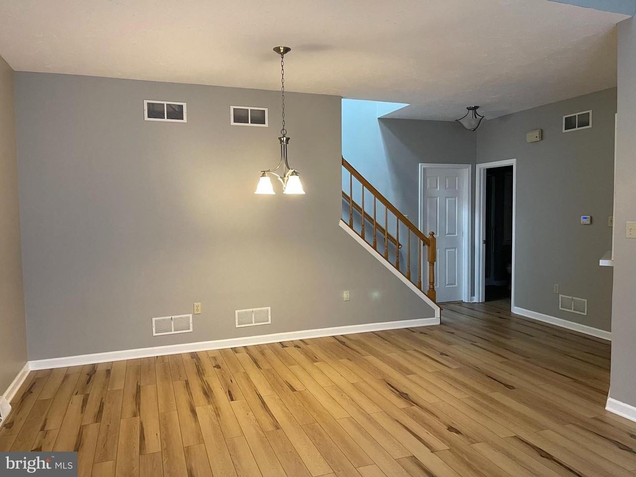 167 Hunters Trl - Photo 3 of 19