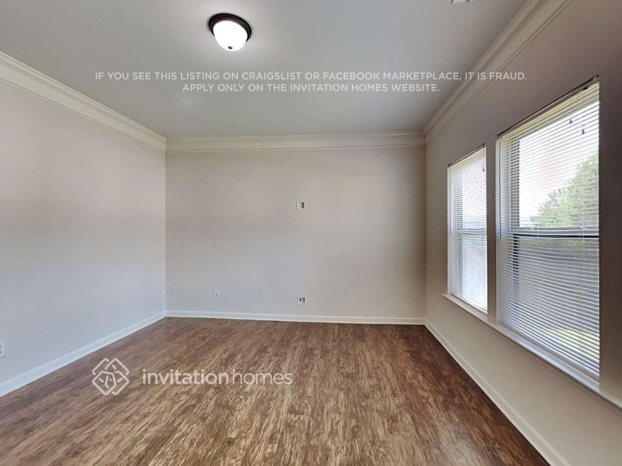 289 Village Broad St - Photo 6 of 22