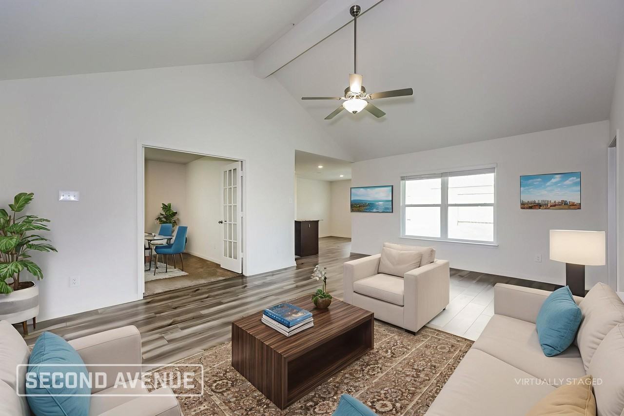 1321 Woodwinds Dr - Photo 2 of 28