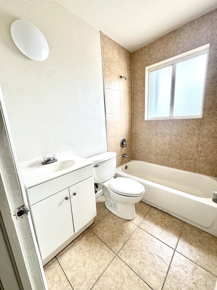 22240 Southwest 115th Court #2 - Photo 7 of 7