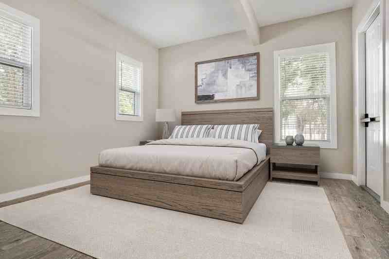 Riata - Photo 3 of 42