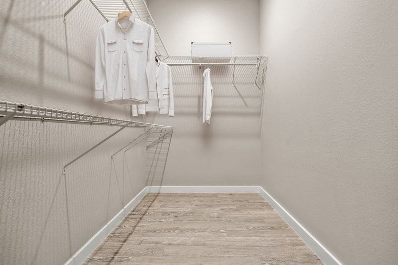 Riata - Photo 4 of 42