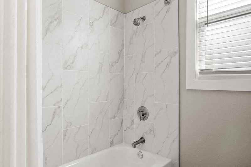 Riata - Photo 7 of 42