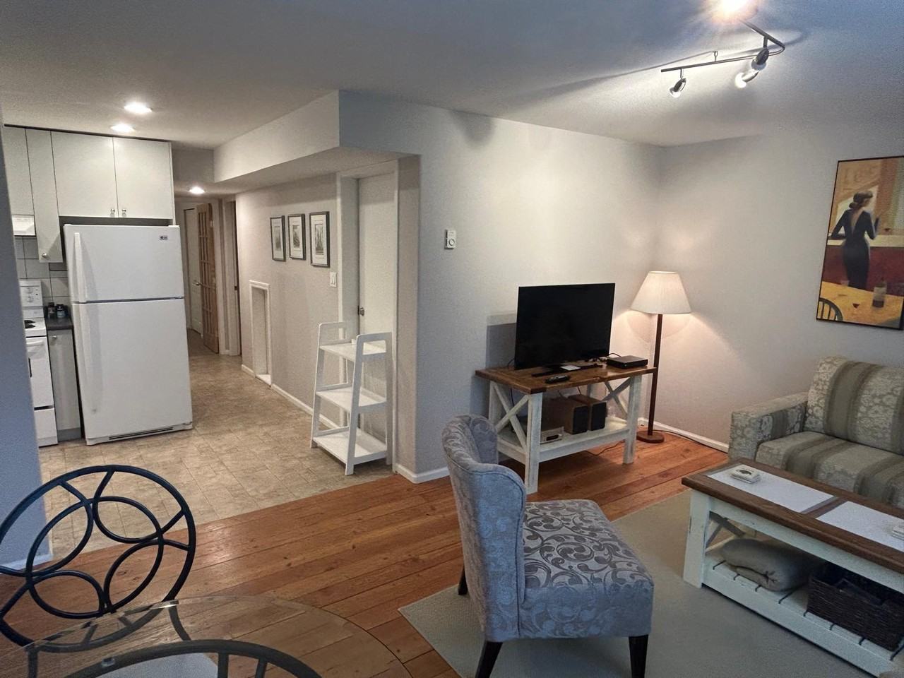 2901 Jane Street - Photo 3 of 13