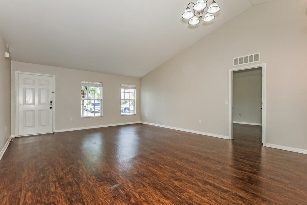 436 Fish Hawk Dr - Photo 6 of 16