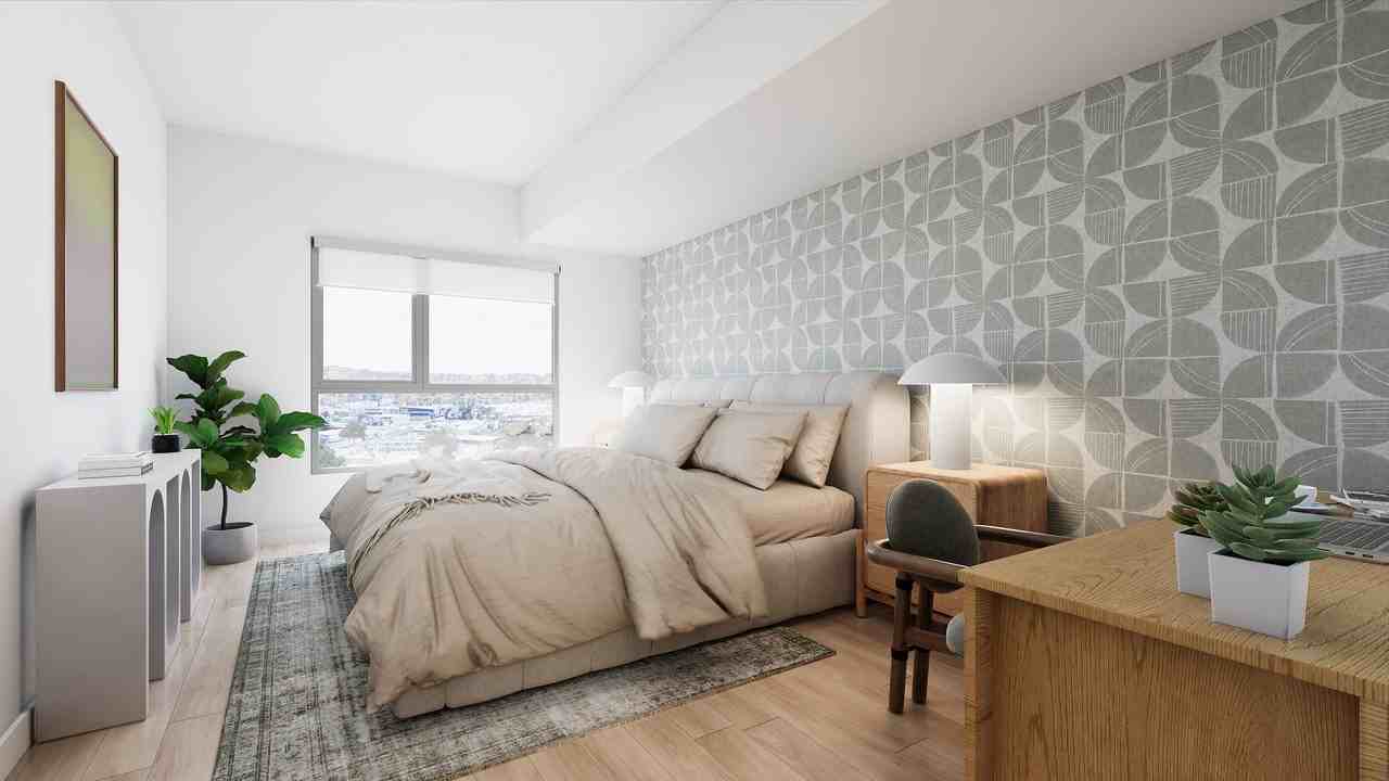 Intro - Photo 3 of 35