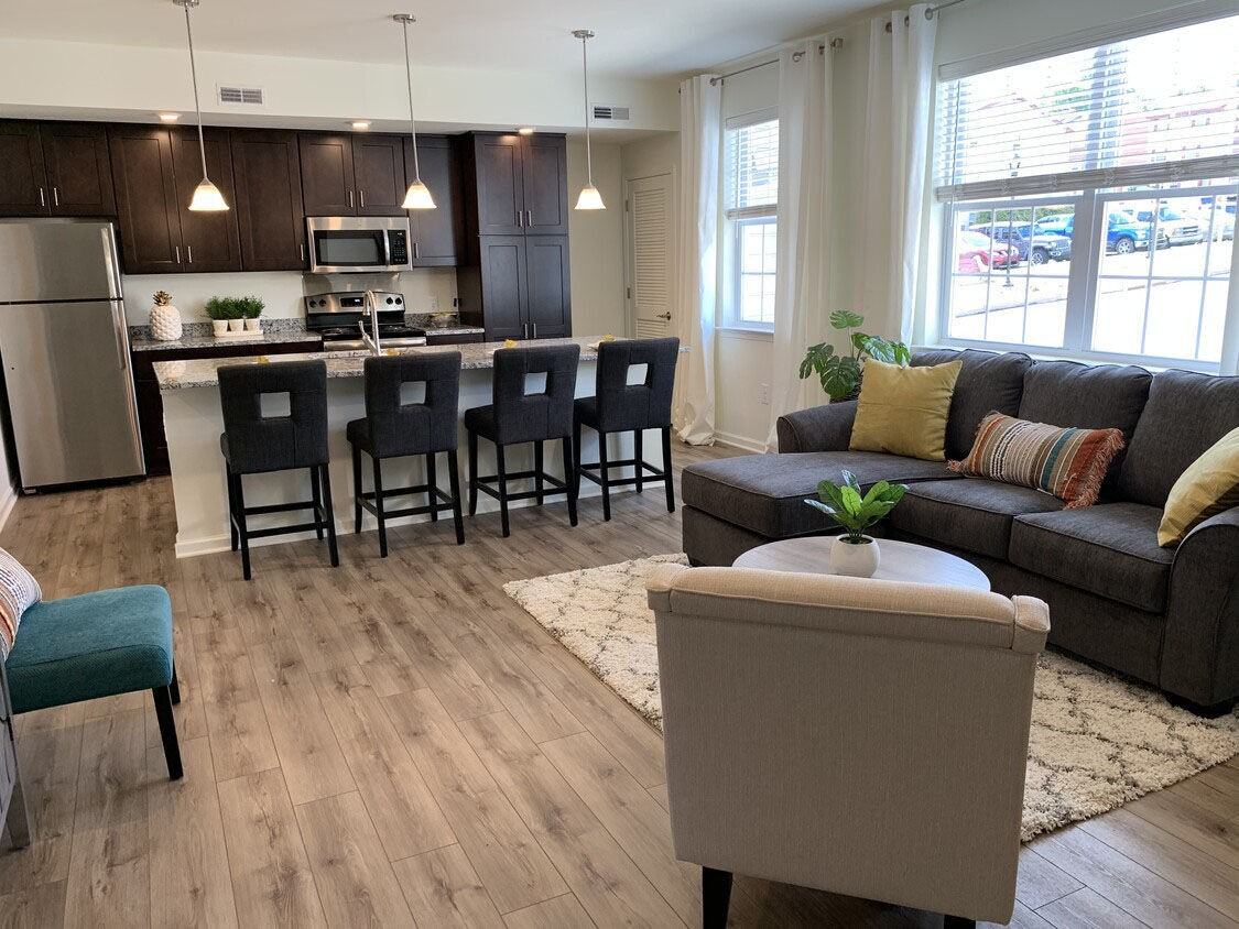 Plymouth Flats - Photo 4 of 27