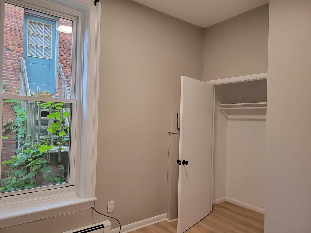 2140 5th Avenue - Photo 6 of 11