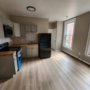 2140 5th Avenue - Photo 7 of 11