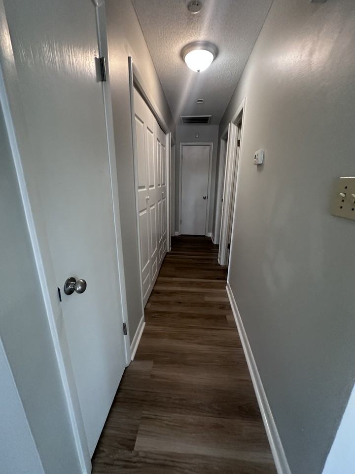 642 Mosswood Lane - Photo 7 of 12