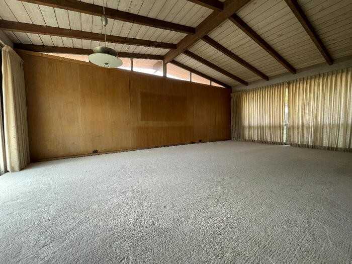 4889 Poola St - Photo 3 of 5