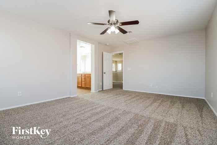 14767 W Poinsettia Dr - Photo 3 of 15