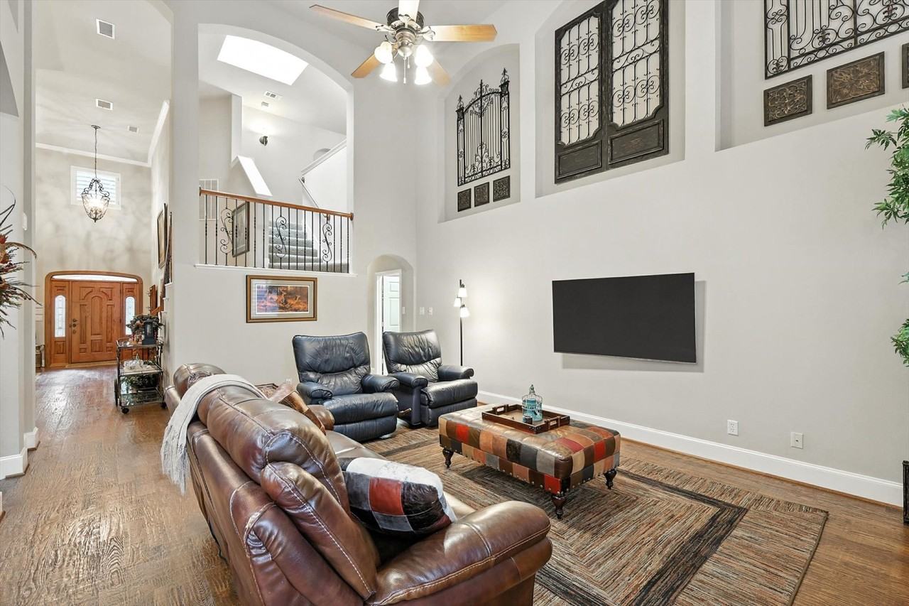 2303 Chapelwood Dr #NA - Photo 7 of 49