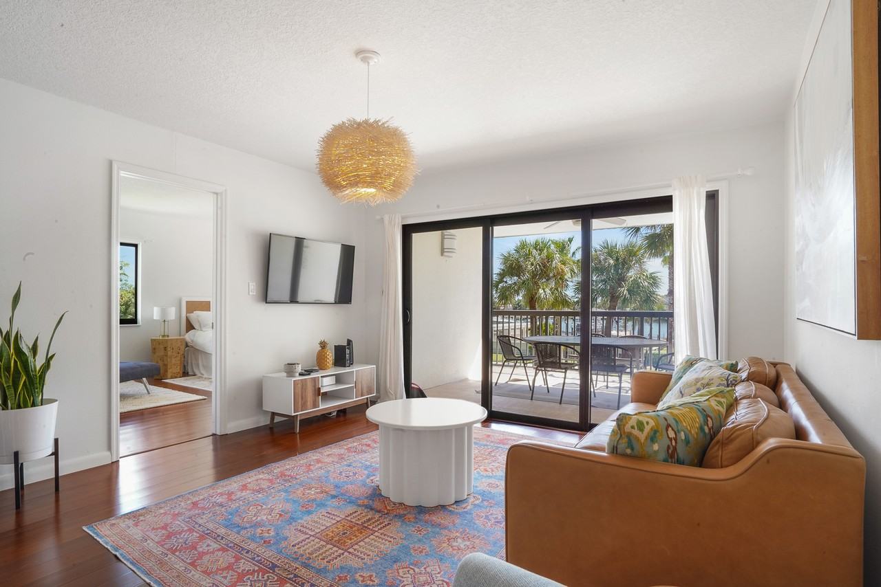 3200 Gulf Blvd #107 - Photo 7 of 50