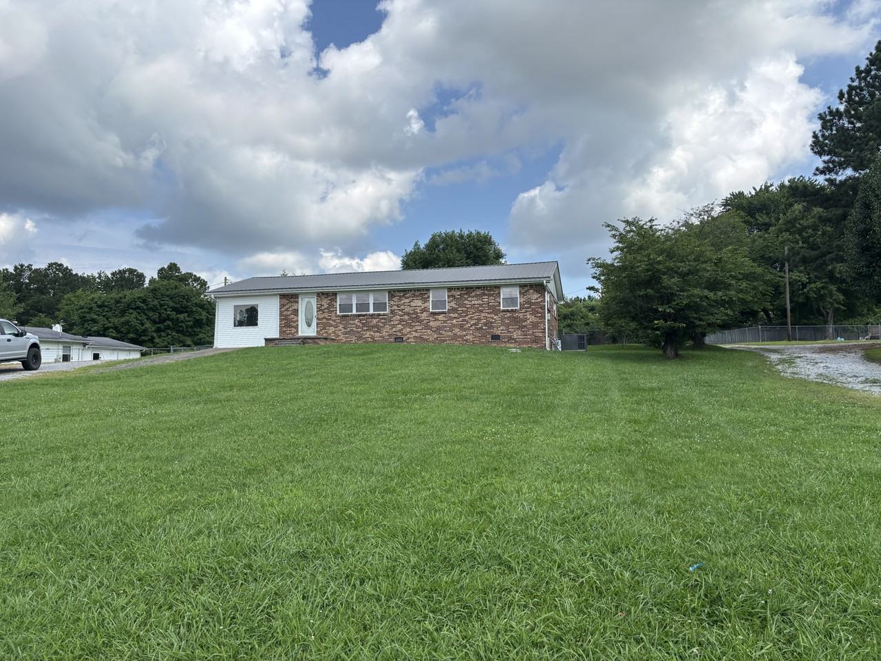 1307 Allen Rd #NA - Photo 2 of 20