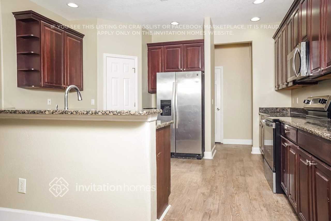 1250 Fraser Pine Blvd - Photo 6 of 17