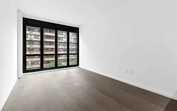 W 96th St #5B - Photo 2 of 20