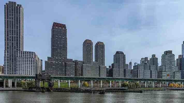 Riverside Blvd #16S - Photo 2 of 20