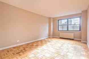 E 86th St #4LE - Photo 1 of 1