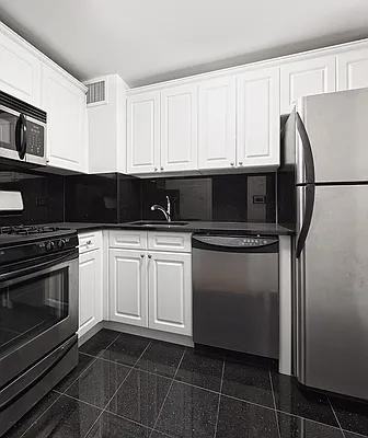 E 86th St #14PE - Photo 4 of 20