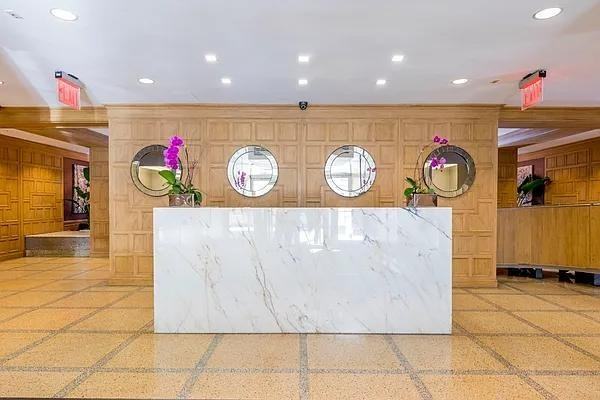 E 86th St #11EE - Photo 4 of 20