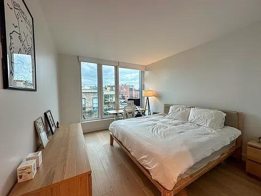 N 1st St #5H - Photo 4 of 8