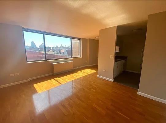 W 89th St #011P - Photo 2 of 20