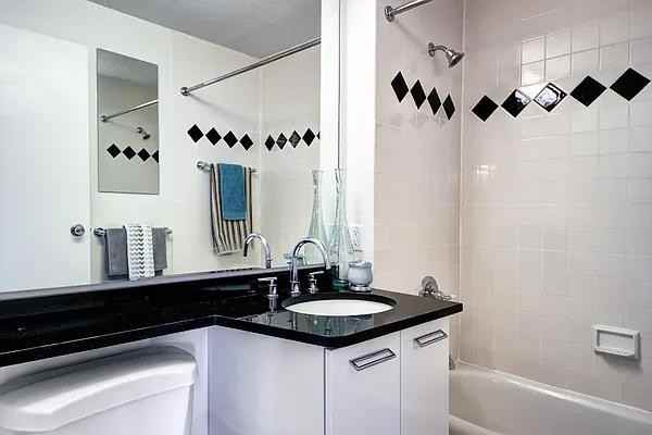 W 89th St #011P - Photo 3 of 20